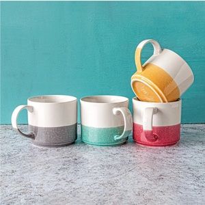 NWT Stoneware Mug Set
